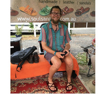 Load image into Gallery viewer, 'Byron' Leather Sandals